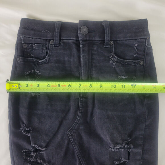 American Eagle Denim Mini‎ Skirt Womens 00 Charcoal Destroyed Raw Hem Distressed - Picture 4 of 15